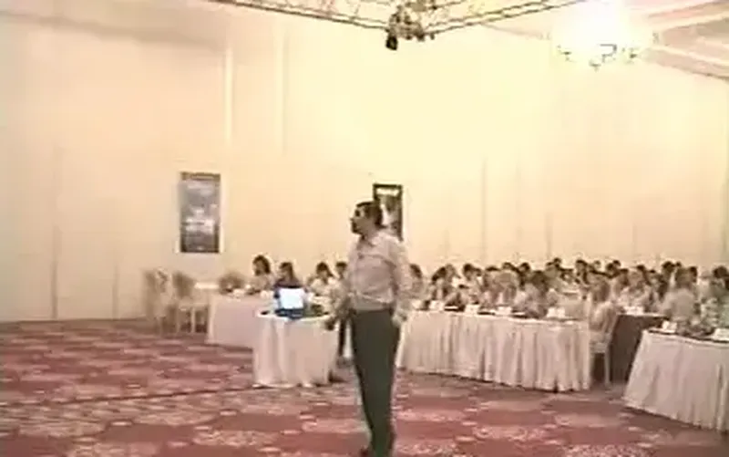 Đào tạo bán hàng theo mô hình nhập vai